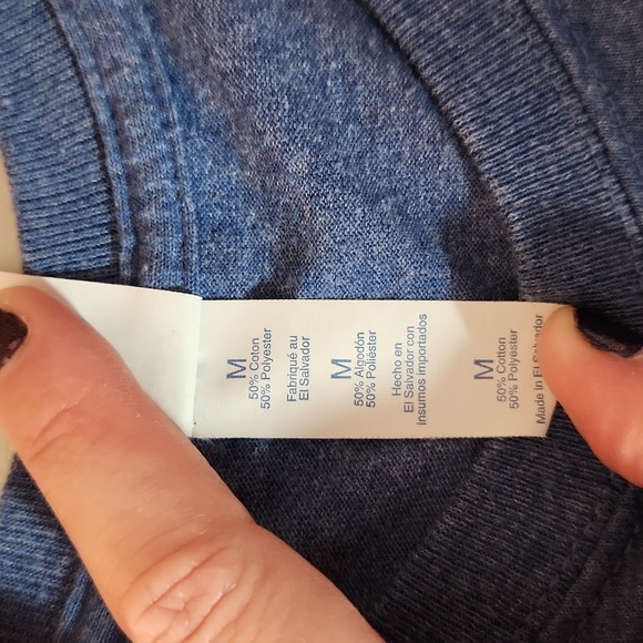 $5☃️"Cornwall Run" Unisex Breast Cancer Heathered Blue Medium Tee Shirt - Picture 10 of 10